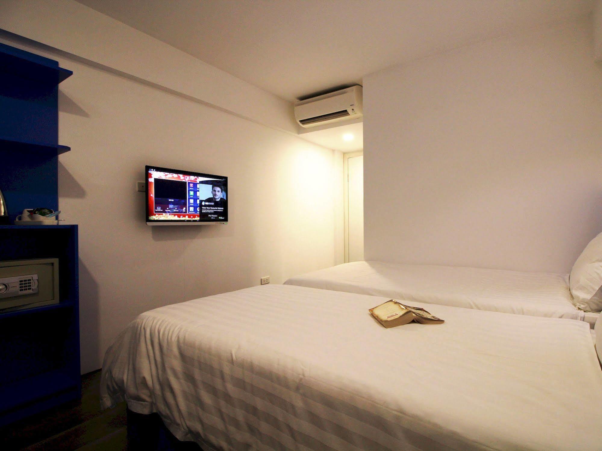 Emis Hotel Phú Quốc Exterior photo
